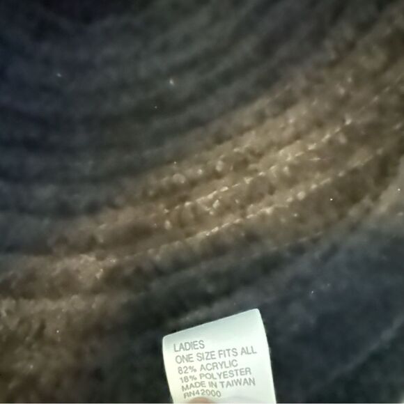 Vintageāchenille rolled brim hat super soft black - Picture 8 of 10